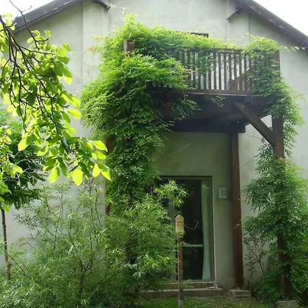 アパート Auf Dem Kuenstlerhof