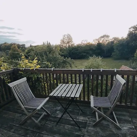 Auf Dem Kuenstlerhof