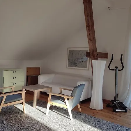 Auf Dem Kuenstlerhof * Falkenberg (Markisch-Oderland)