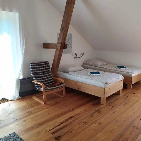 Auf Dem Kuenstlerhof * Falkenberg (Markisch-Oderland)