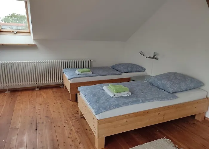 Auf Dem Kuenstlerhof